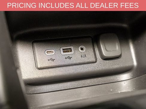 Used 2019 Chevrolet Equinox LT FWD image 15