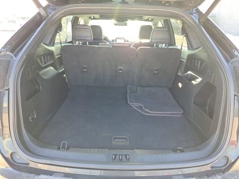 Used 2022 Ford Edge ST-Line w/ Class II Trailer Tow Package image 29