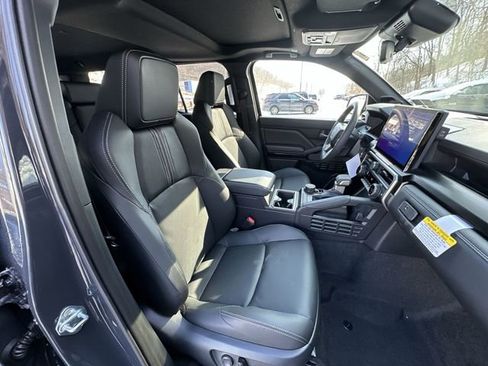 New 2026 Toyota 4Runner Limited image 29