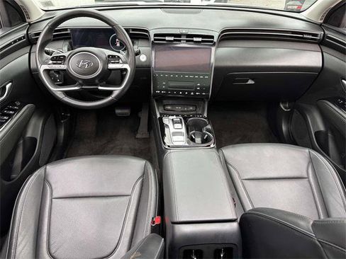 Certified 2024 Hyundai Tucson Limited image 18