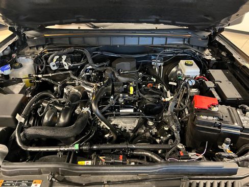 Used 2024 Ford Bronco Big Bend image 42