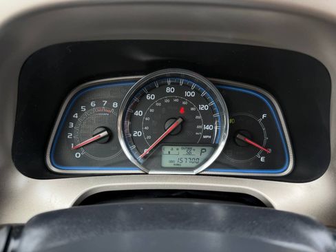 Used 2013 Toyota RAV4 Limited AWD/4WD image 50