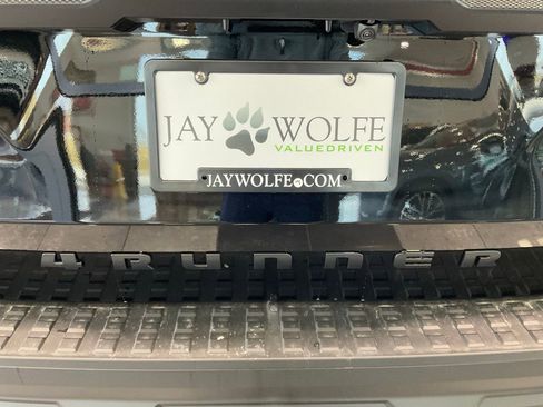 New 2026 Toyota 4Runner SR5 image 18