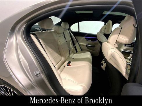Certified 2023 Mercedes-Benz C 300 4MATIC Sedan image 21
