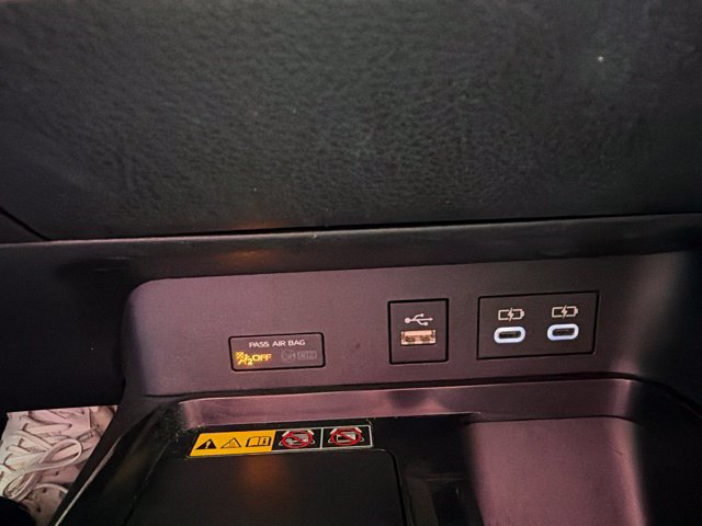 Certified 2026 Toyota Camry Hybrid FWD image 18