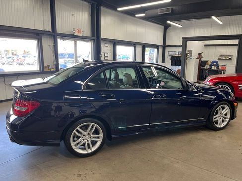 Used 2014 Mercedes-Benz C 300 4MATIC Sedan image 18