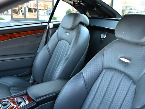 Used 2005 Mercedes-Benz SL 55 AMG image 25