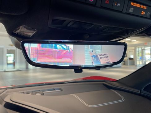 Used 2025 Chevrolet Corvette Stingray Premium Conv w/ Z51 Performance Package image 21