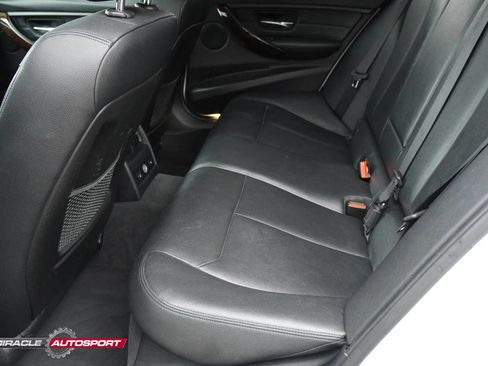 Used 2015 BMW 335i xDrive Sedan AWD/4WD image 24