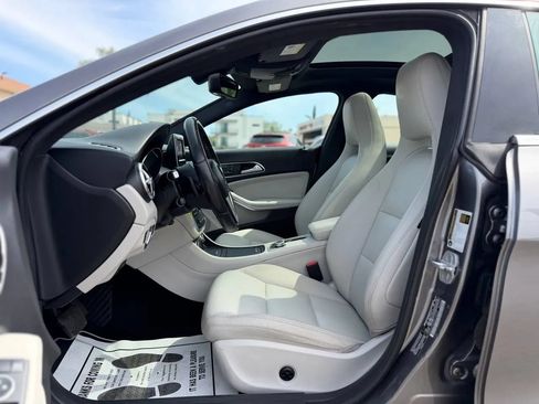 Used 2014 Mercedes-Benz CLA 250 4MATIC image 23