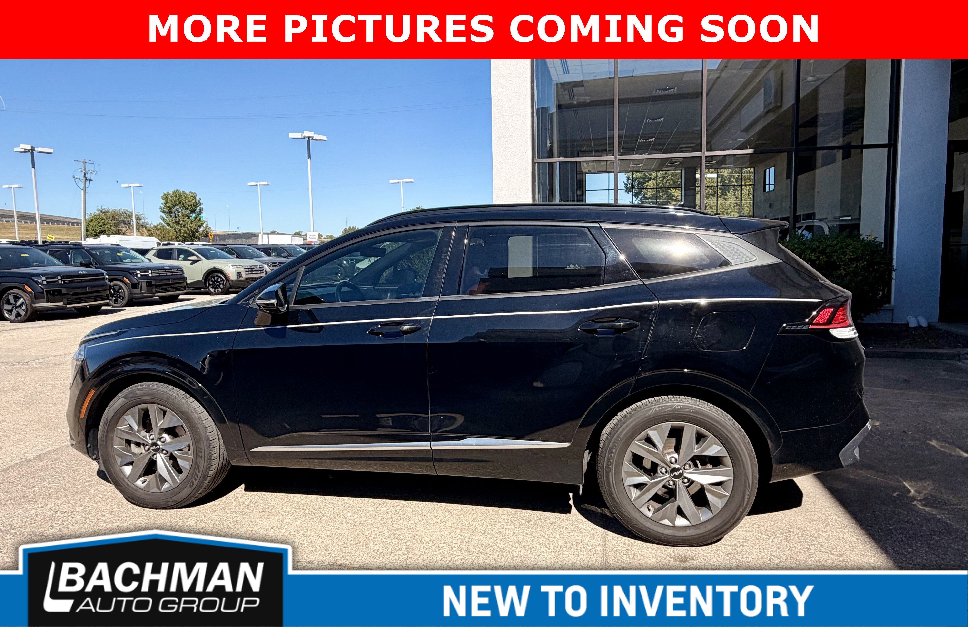 Used 2023 Kia Sportage SX FWD image 3