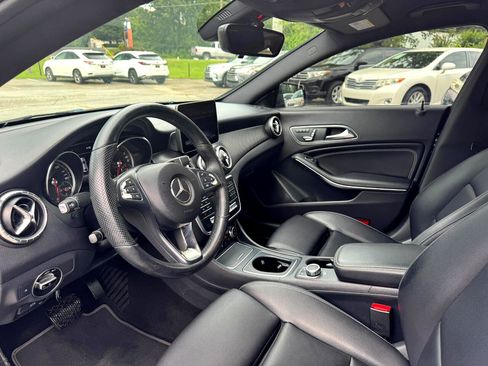 Used 2019 Mercedes-Benz CLA 250 image 12