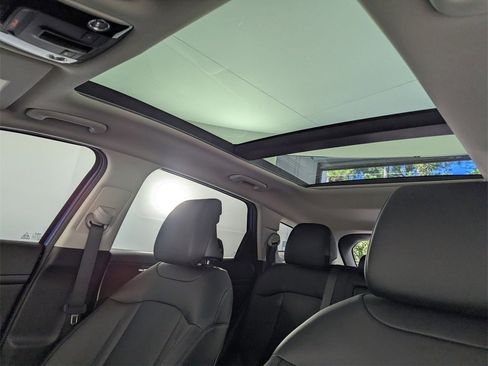 New 2026 Kia Sportage SX image 29