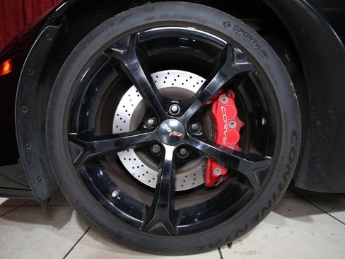 Used 2013 Chevrolet Corvette Grand Sport w/ 3LT Preferred Equipment Group RWD image 8