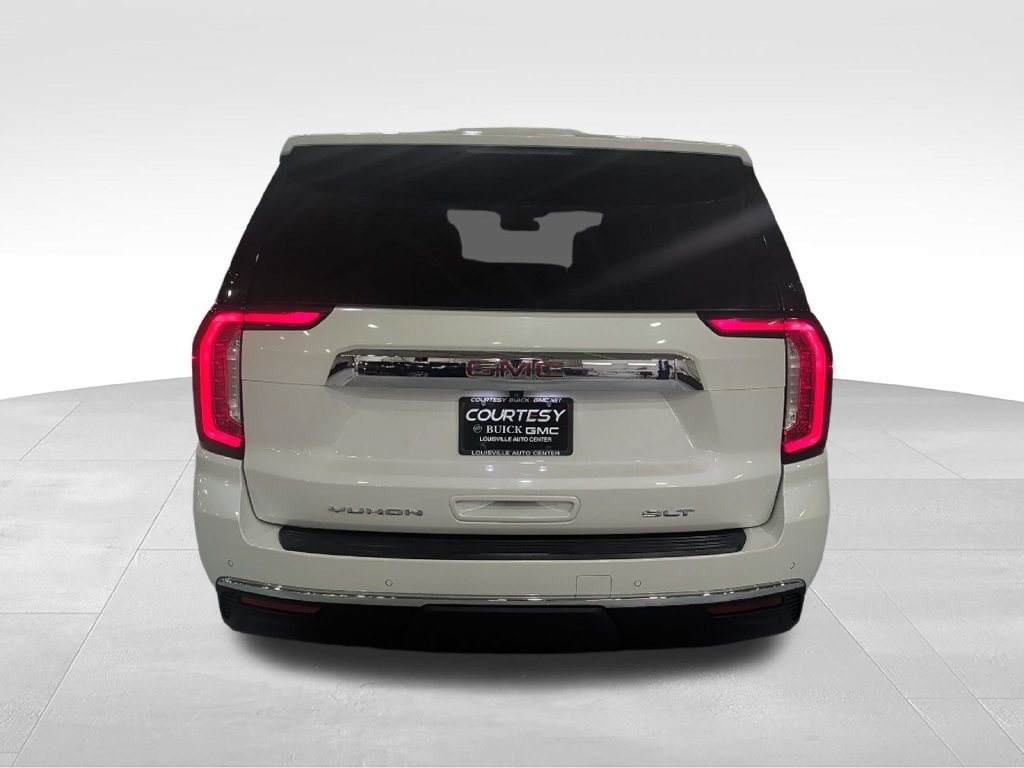 Used 2022 GMC Yukon SLT w/ SLT Luxury Package AWD/4WD image 6