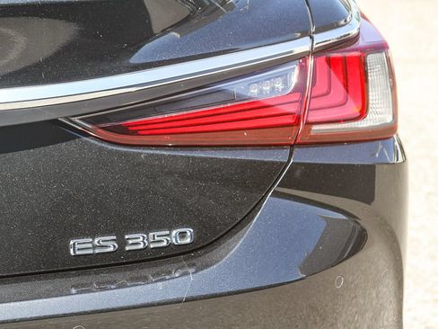 Used 2022 Lexus ES 350 w/ Premium Package FWD image 7
