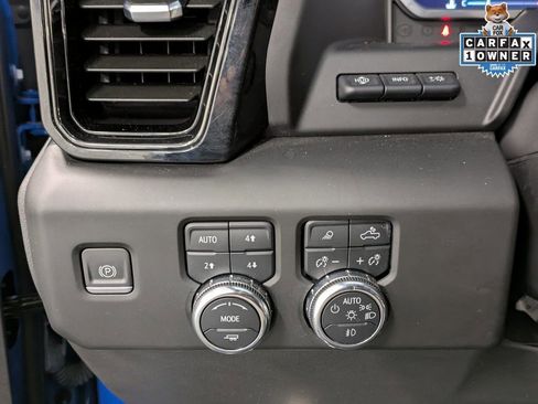 Used 2023 GMC Sierra 1500 AT4X image 21