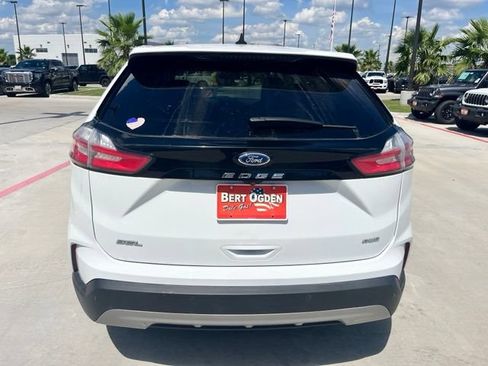 Used 2024 Ford Edge SEL AWD/4WD image 5
