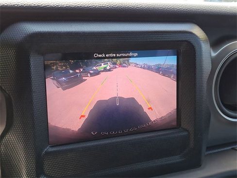 Used 2023 Jeep Wrangler Sport image 13