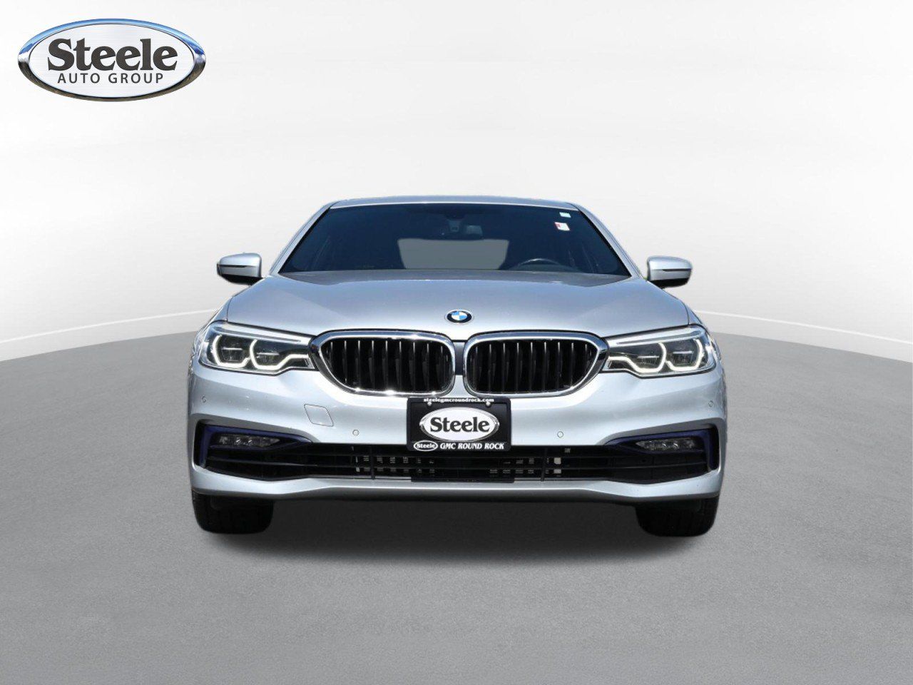 Used 2017 BMW 540i RWD image 2