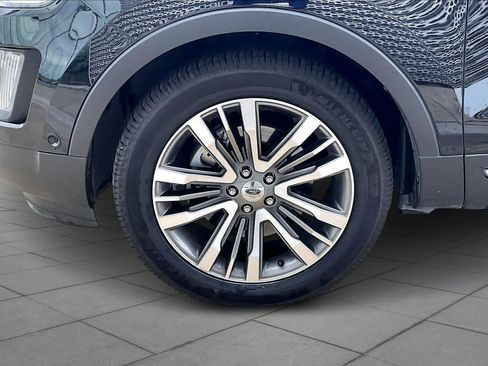 Used 2017 Ford Explorer Platinum image 7