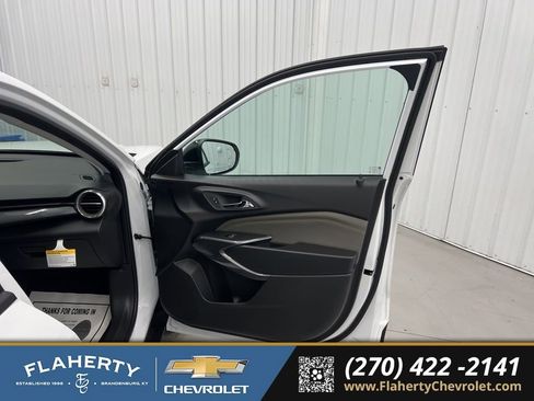 New 2026 Chevrolet Trax ACTIV w/ Driver Confidence Package image 14