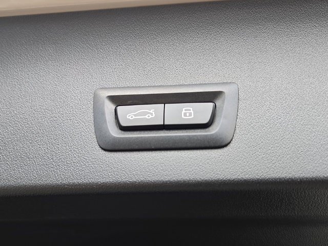 Certified 2025 BMW X3 xDrive30i w/ Premium Package AWD/4WD image 32