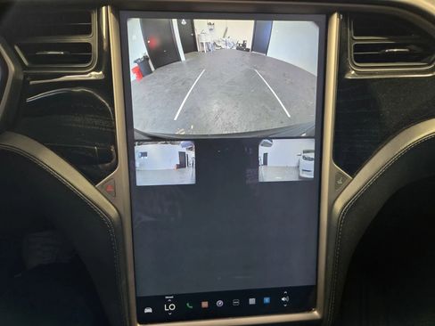 Used 2018 Tesla Model S AWD image 19