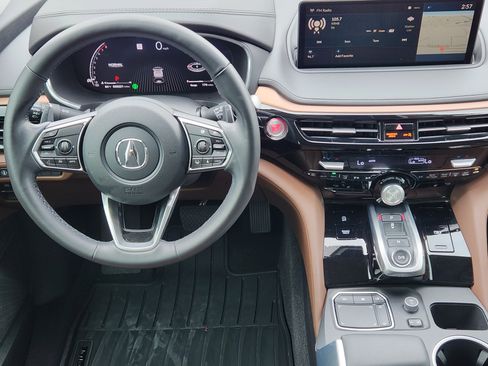Used 2023 Acura MDX FWD w/ Technology Package image 27