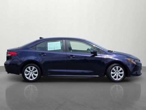 Used 2024 Toyota Corolla LE FWD image 7
