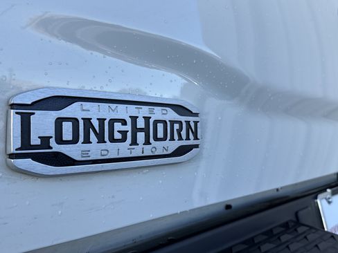 Used 2022 RAM 2500 Limited image 12