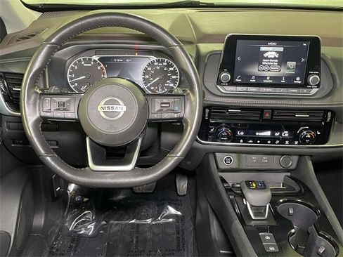 Used 2021 Nissan Rogue SV w/ Premium Package image 26