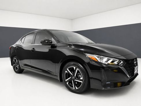 Certified 2024 Nissan Sentra SV w/ All-Weather Package FWD image 7