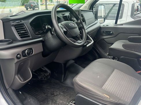 Used 2020 Ford Transit 350 Low Roof DRW RWD image 15