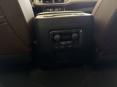 Used 2021 Chevrolet Tahoe High Country RWD image 22