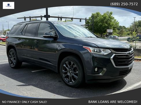 Used 2019 Chevrolet Traverse RS image 3
