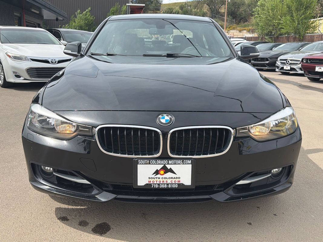 Used 2012 BMW 328i Sedan RWD image 2