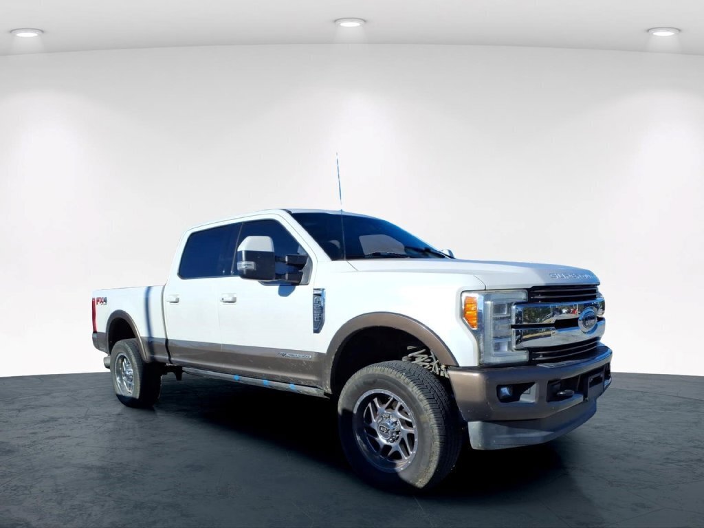 Used 2017 Ford F250 King Ranch w/ King Ranch Ultimate Package AWD/4WD image 12