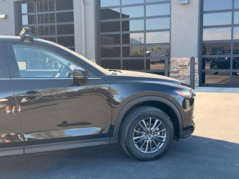 Used 2021 MAZDA CX-5 Touring w/ Touring Preferred SV Package AWD/4WD image 3