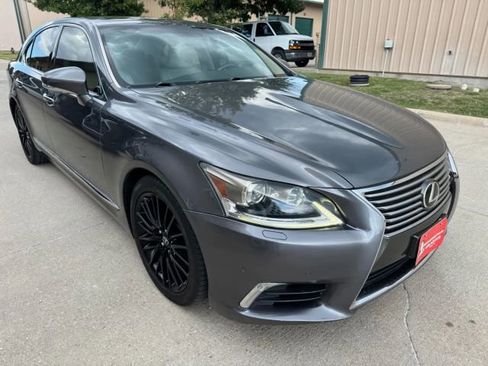 Used 2013 Lexus LS 460 image 4