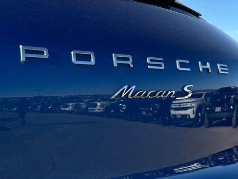 Used 2017 Porsche Macan S image 18