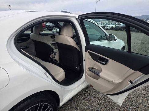 Used 2025 Mercedes-Benz C 300 C 300 image 14