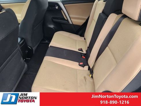 Used 2017 Toyota RAV4 XLE image 33