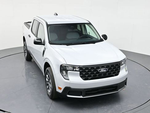 New 2025 Ford Maverick XLT w/ XLT Luxury Package image 39