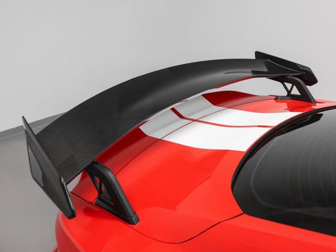 Used 2025 Ford Mustang GT Premium w/ GT Performance Package image 14