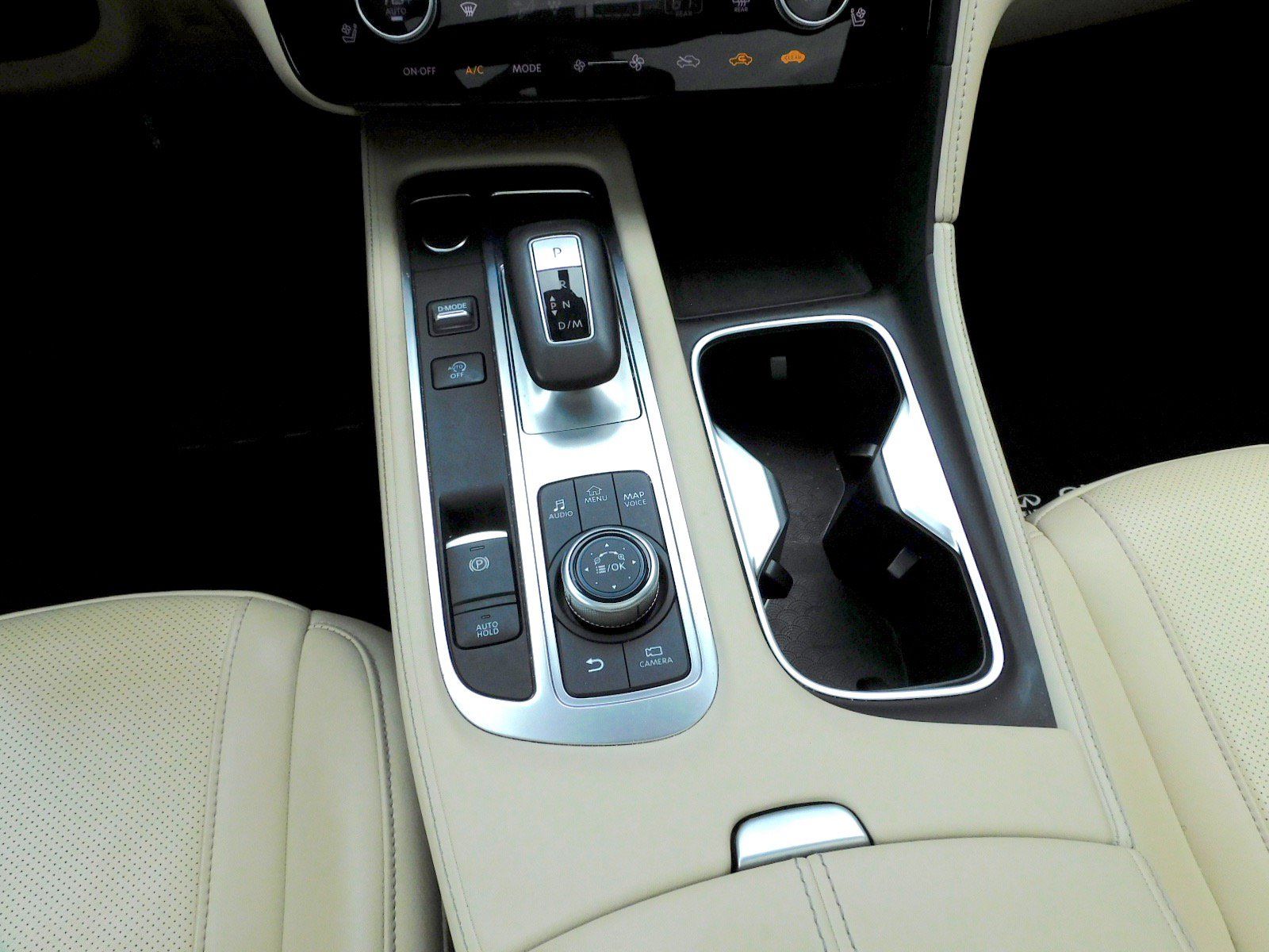 Used 2023 INFINITI QX60 Sensory AWD/4WD image 12