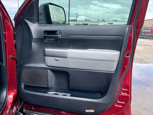 Used 2010 Toyota Tundra 2WD Double Cab image 26