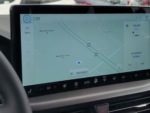 New 2026 Ford Escape SE image 28