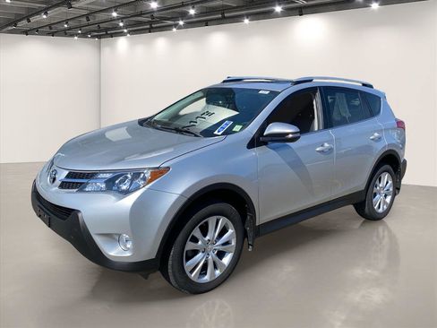 Used 2014 Toyota RAV4 Limited AWD/4WD image 3