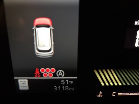 Used 2025 Kia Sorento LX image 28